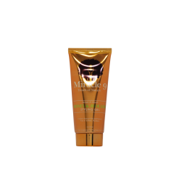 The combination of Honey and Avocado blends in a protective formula...